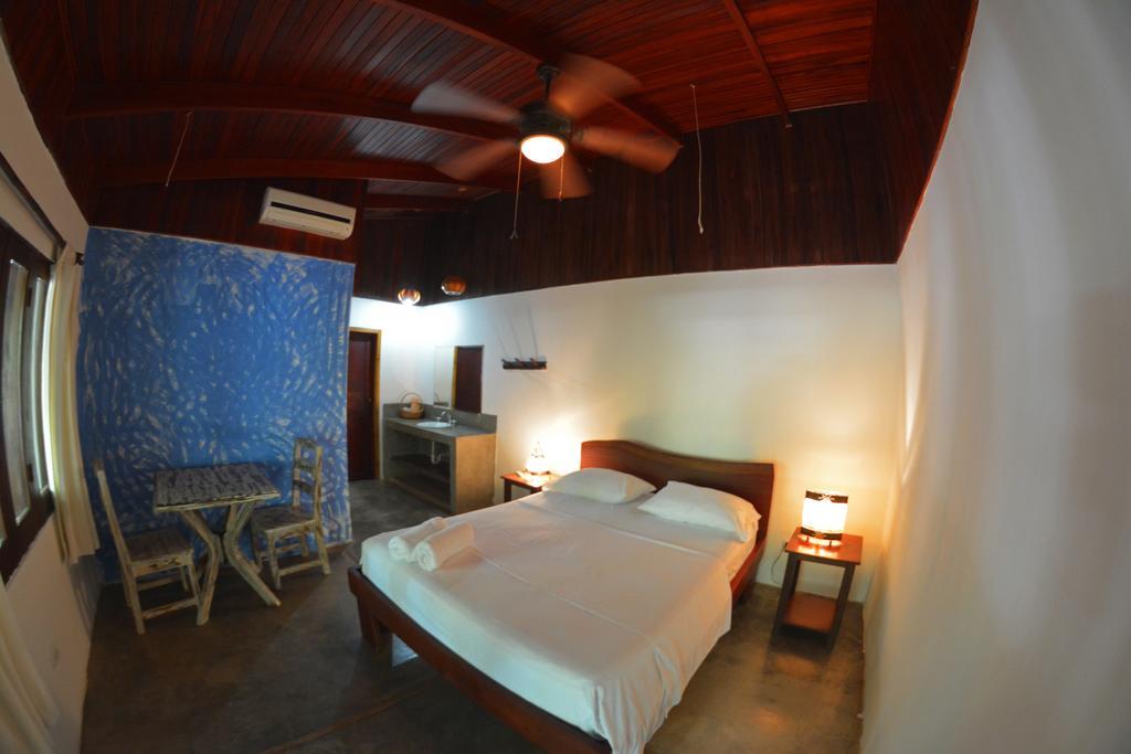 Indigo Yoga Surf Resort Malpais Room photo