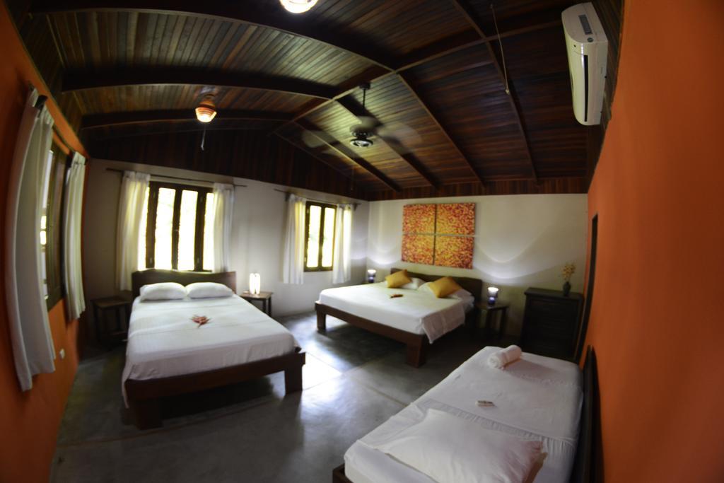 Indigo Yoga Surf Resort Malpais Room photo